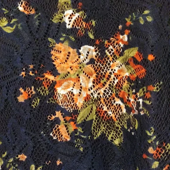 Rebecca Malone sz L 3/4 sleeve top - Picture 2 of 4